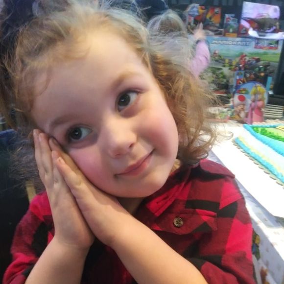 Meet your Posher, Caryn - Picture 1 of 1